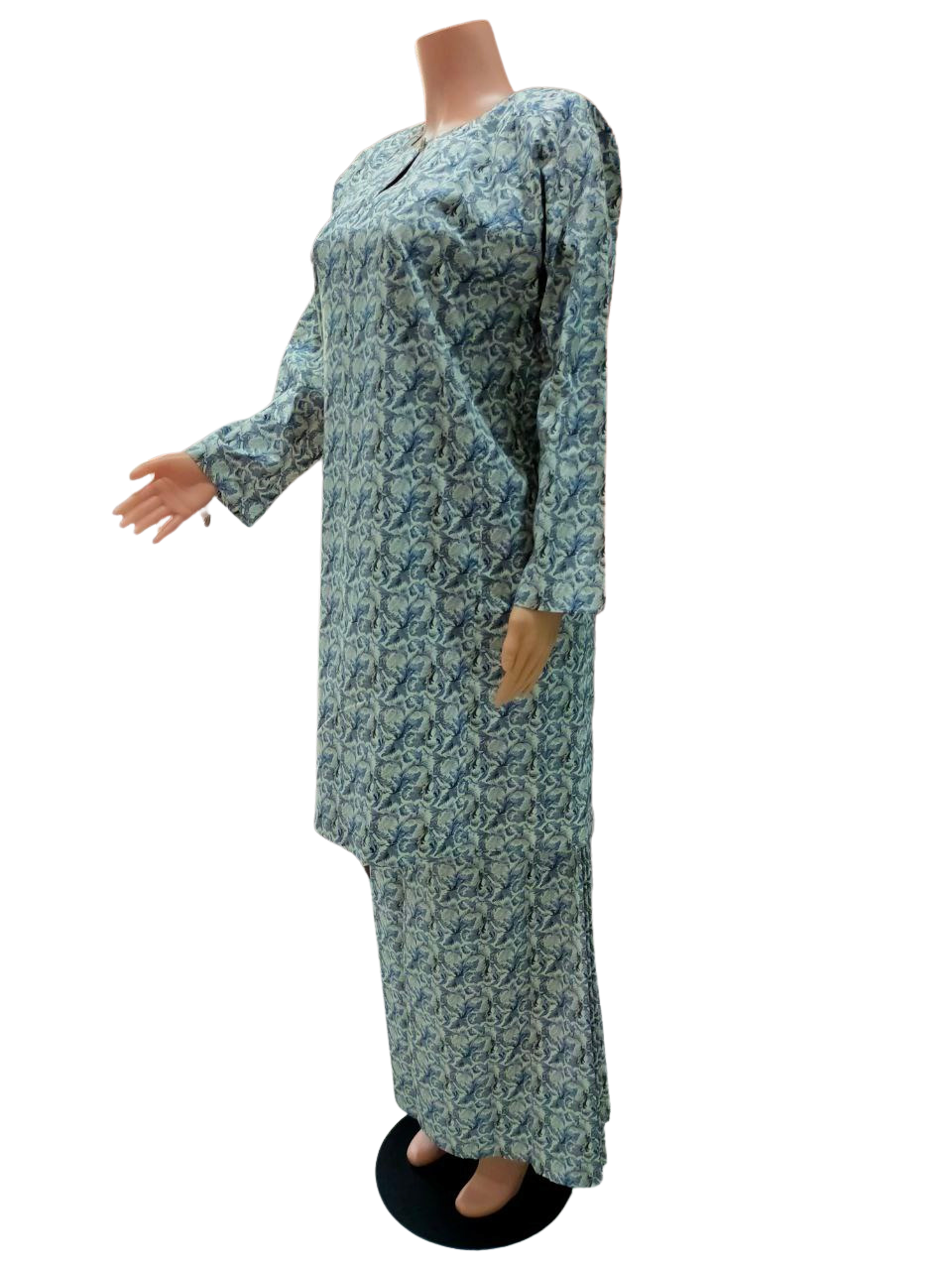 baju kurung pesak gantung