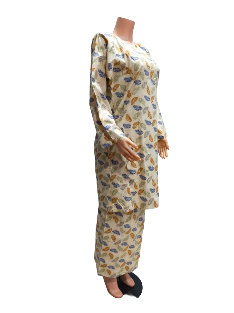 Baju Kurung Pesak Traditional Johor Kuning Almond